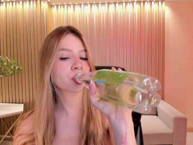 TiffannySins