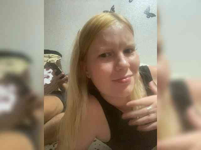 NIKADELE