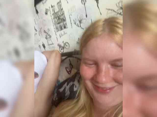 NIKADELE