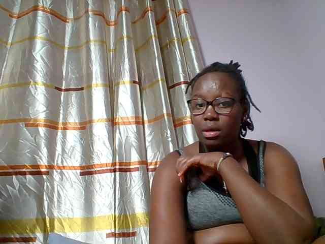 Sweetariah1