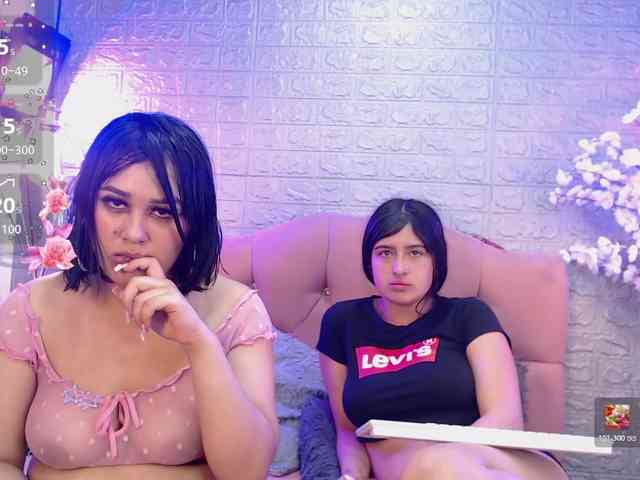 lesbian-scissorss